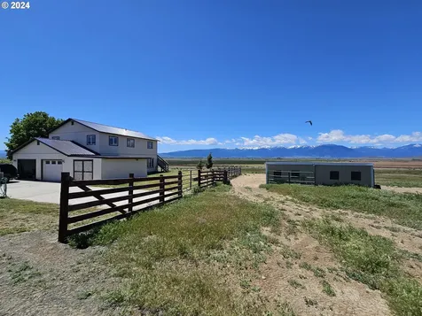 45508 Schetky Lane Baker City OR 97814