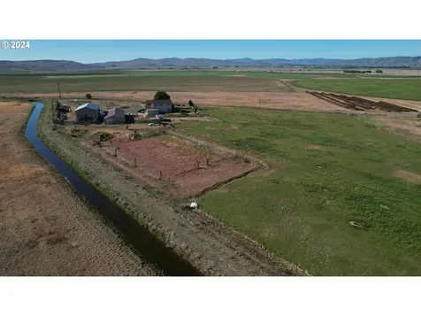 45508 Schetky Lane Baker City OR 97814