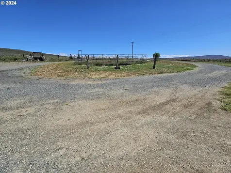 45508 Schetky Lane Baker City OR 97814