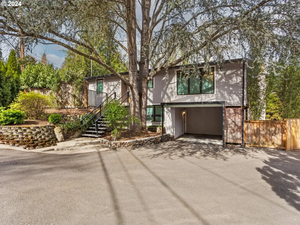 4490 Lakeview Boulevard Lake Oswego OR 97035