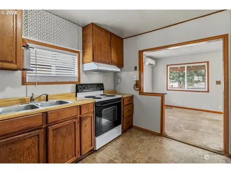 253 27th Avenue Longview WA 98632