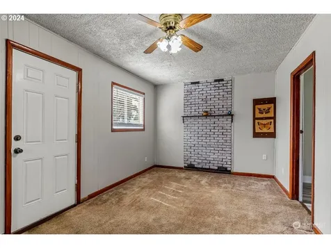253 27th Avenue Longview WA 98632