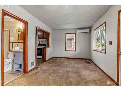 253 27th Avenue Longview WA 98632