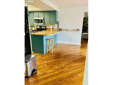 300 N River Drive Roseburg OR 97470