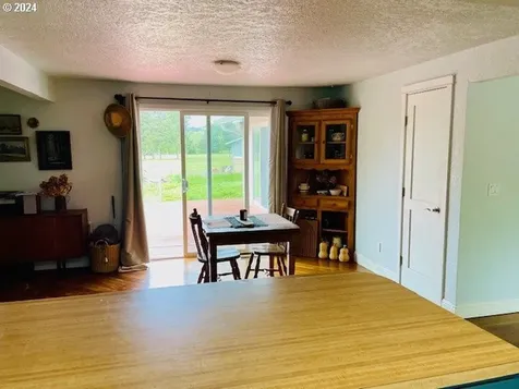 300 N River Drive Roseburg OR 97470