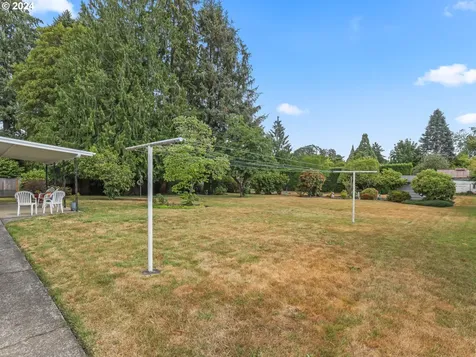 704 N 1st Avenue Hillsboro OR 97124