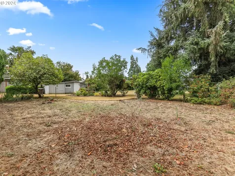704 N 1st Avenue Hillsboro OR 97124