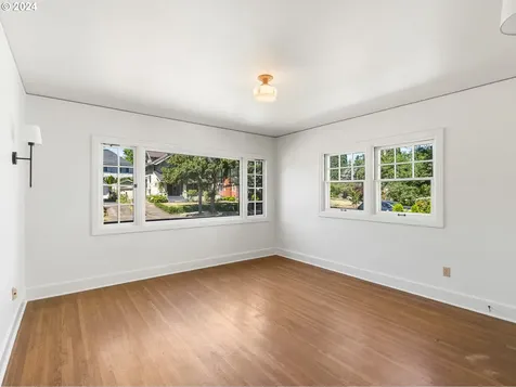 3404 NE Fremont Street Portland OR 97212