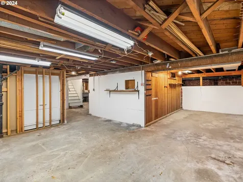 3404 NE Fremont Street Portland OR 97212