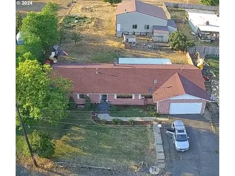 1135 Hartford Street Elgin OR 97827