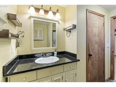 720 Beechwood Street Woodland WA 98674