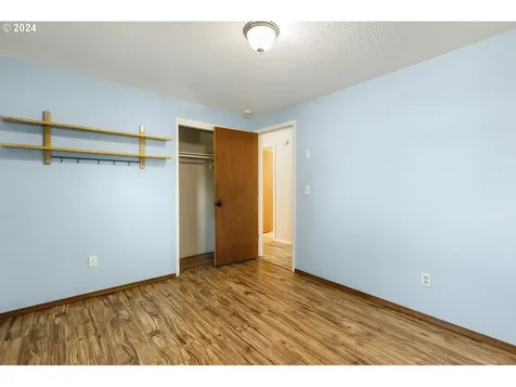 720 Beechwood Street Woodland WA 98674