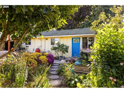 720 Beechwood Street Woodland WA 98674