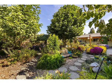 720 Beechwood Street Woodland WA 98674