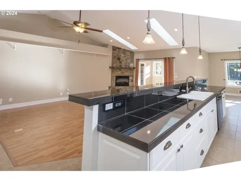 5241 Dunewood Drive Florence OR 97439