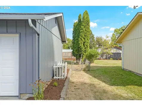 1035 Sw Poplar Place Corvallis OR 97333