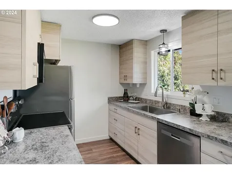 1035 Sw Poplar Place Corvallis OR 97333