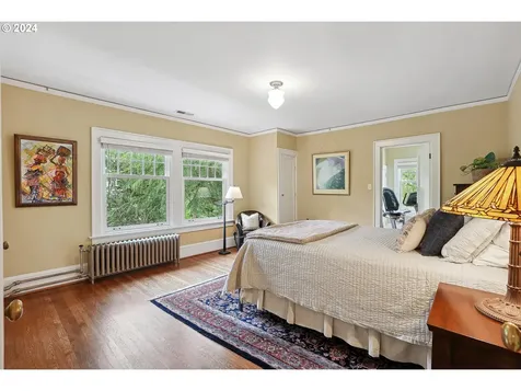 1309 Se 55th Avenue Portland OR 97215