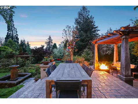 1309 Se 55th Avenue Portland OR 97215