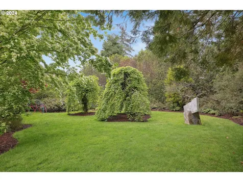 1309 Se 55th Avenue Portland OR 97215