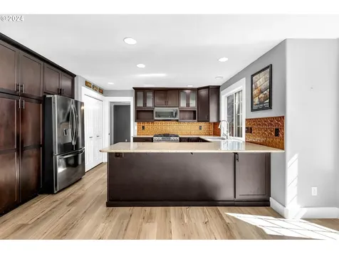 3804 SE 179th Avenue Vancouver WA 98683