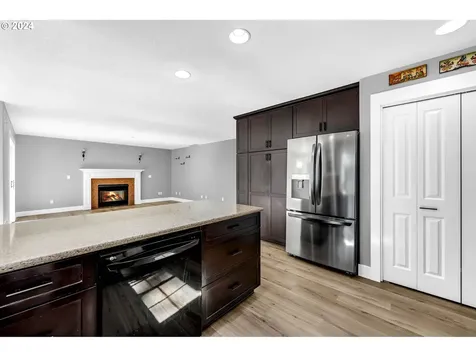 3804 SE 179th Avenue Vancouver WA 98683