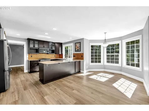 3804 SE 179th Avenue Vancouver WA 98683