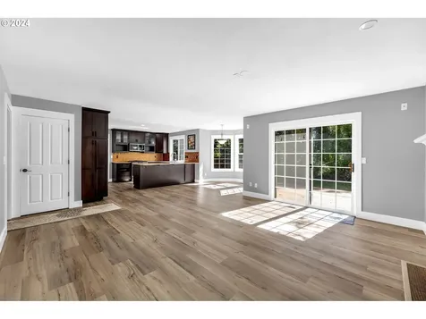 3804 SE 179th Avenue Vancouver WA 98683
