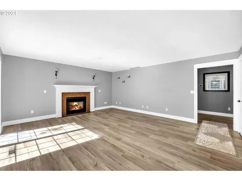 3804 SE 179th Avenue Vancouver WA 98683