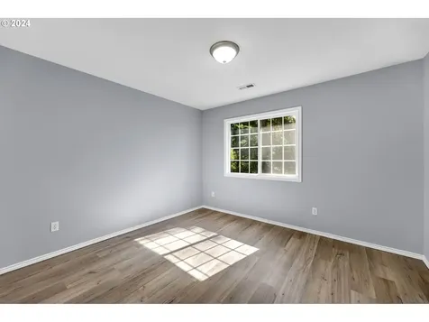 3804 SE 179th Avenue Vancouver WA 98683