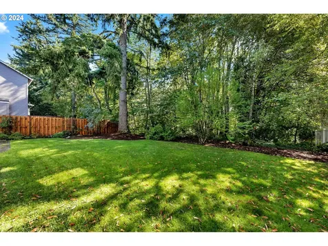 3804 SE 179th Avenue Vancouver WA 98683