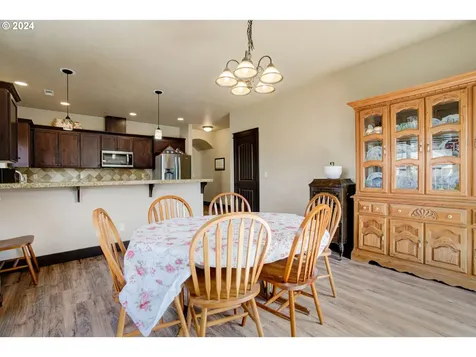 2304 E Kennedy Drive Newberg OR 97132