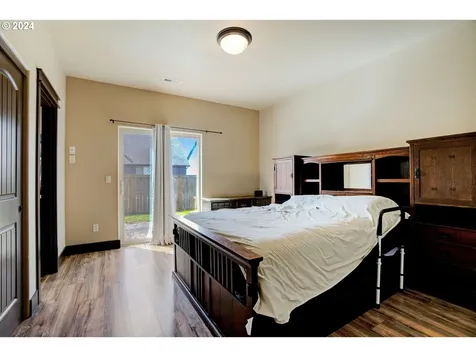 2304 E Kennedy Drive Newberg OR 97132