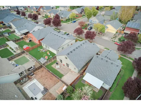 2304 E Kennedy Drive Newberg OR 97132