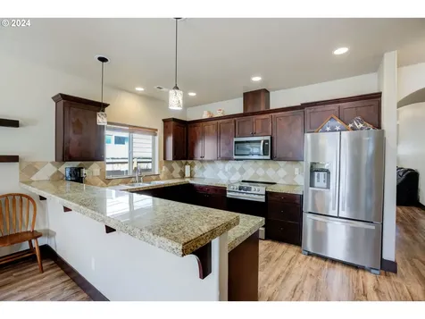 2304 E Kennedy Drive Newberg OR 97132