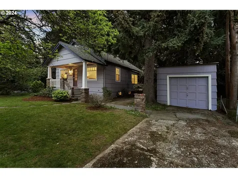 7420 Se Grant Street Portland OR 97215