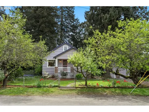 7420 Se Grant Street Portland OR 97215