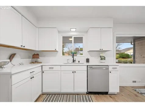 3200 J Street Washougal WA 98671