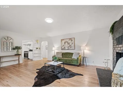 3200 J Street Washougal WA 98671