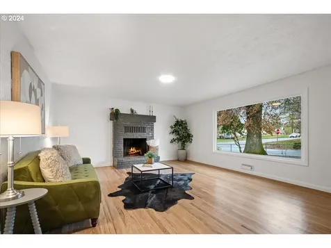 3200 J Street Washougal WA 98671