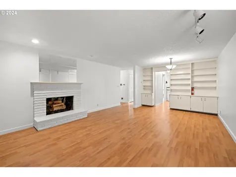 12160 Sw Camden Lane Beaverton OR 97008