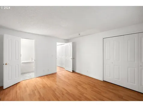 12160 Sw Camden Lane Beaverton OR 97008