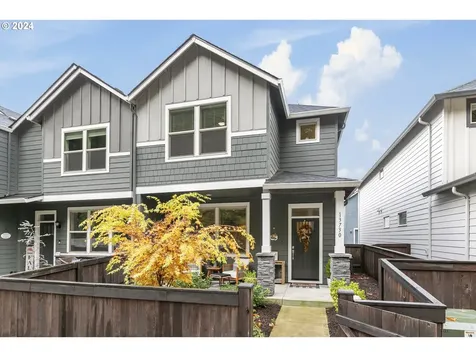 13730 NW 7th Avenue Vancouver WA 98685