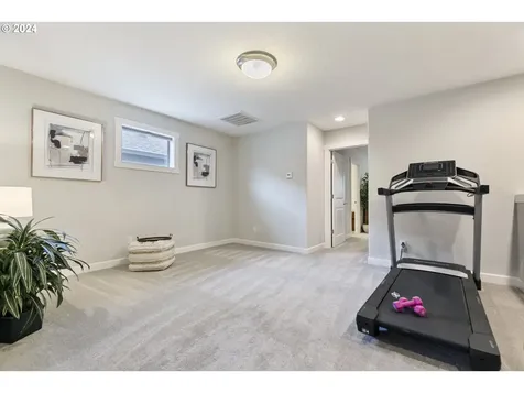 13730 NW 7th Avenue Vancouver WA 98685
