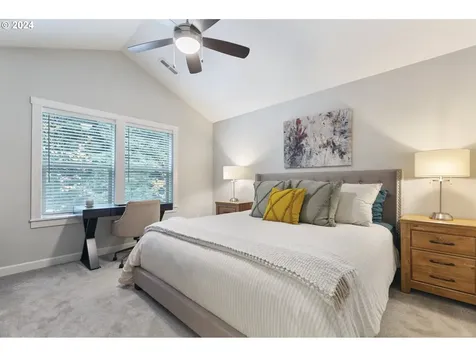 13730 NW 7th Avenue Vancouver WA 98685