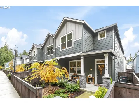 13730 NW 7th Avenue Vancouver WA 98685