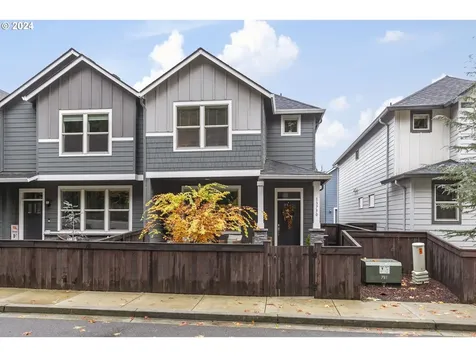 13730 NW 7th Avenue Vancouver WA 98685