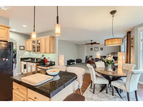748 53rd Street Washougal WA 98671