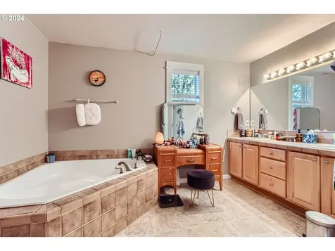 748 53rd Street Washougal WA 98671