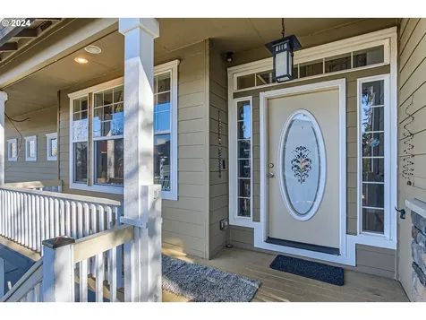 748 53rd Street Washougal WA 98671